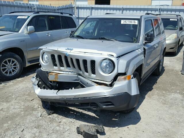 1J4NF2GB6BD119393 - 2011 JEEP PATRIOT SILVER photo 2