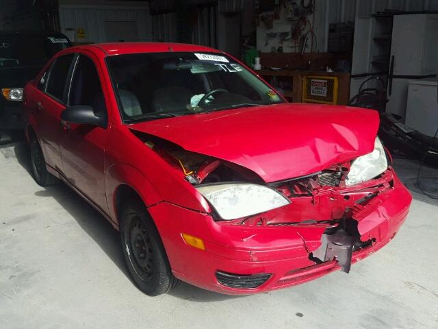 1FAFP34N56W126654 - 2006 FORD FOCUS ZX4 RED photo 1