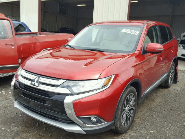 JA4AD3A32HZ063590 - 2017 MITSUBISHI OUTLANDER RED photo 2