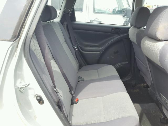 2T1KR32E74C273375 - 2004 TOYOTA MATRIX 银色 照片 6