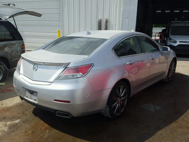 19UUA8F52DA013883 - 2013 ACURA TL TECH SILVER photo 4