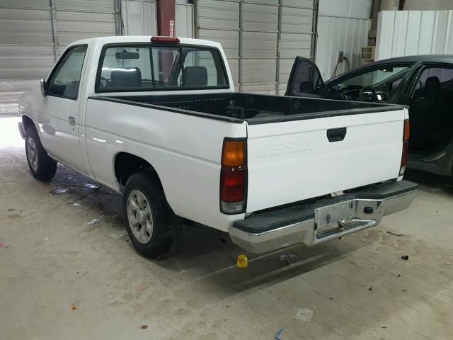 1N6SD11S0VC310378 - 1997 NISSAN TRUCK BASE WHITE photo 3