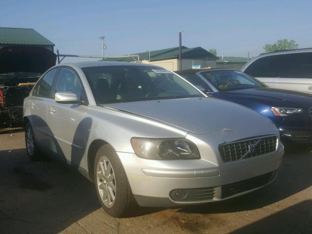 YV1MS682X62180177 - 2006 VOLVO S40 T5 SILVER photo 1