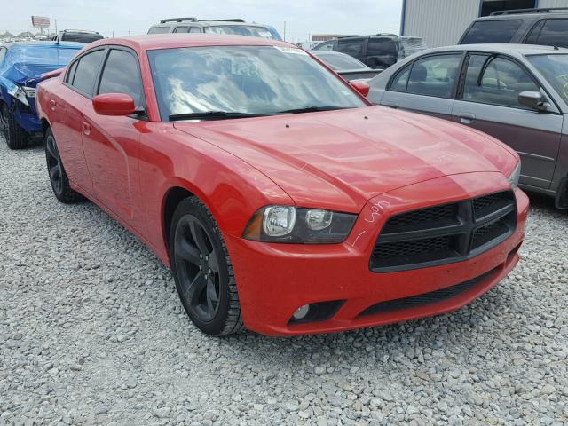 2C3CDXHG5EH350792 - 2014 DODGE CHARGER SX RED photo 1