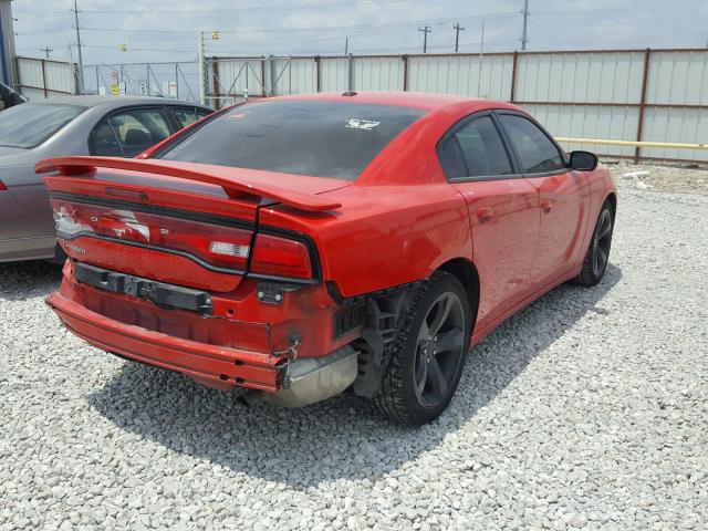 2C3CDXHG5EH350792 - 2014 DODGE CHARGER SX RED photo 4