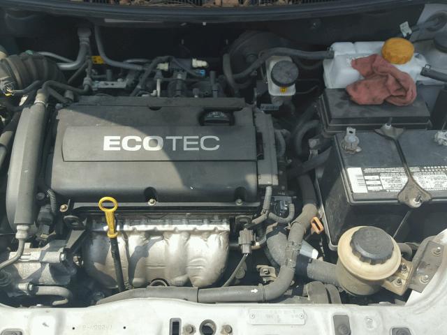 KL1TD5DE7BB214034 - 2011 CHEVROLET AVEO LS SILVER photo 7