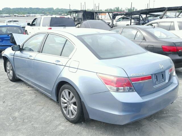 1HGCP2F86BA102743 - 2011 HONDA ACCORD EXL BLUE photo 3