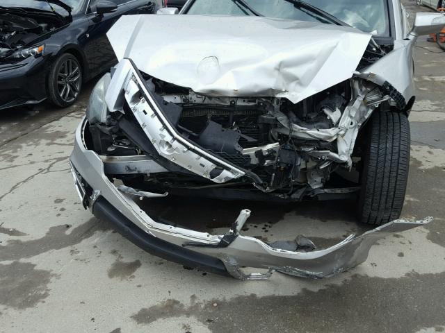 5J8TB2H24BA005855 - 2011 ACURA RDX SILVER photo 9