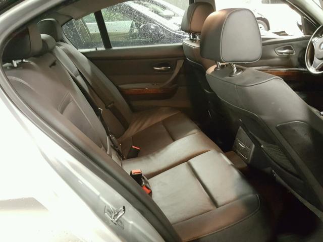 WBAPL33509A404743 - 2009 BMW 335 XI Silber Foto 6