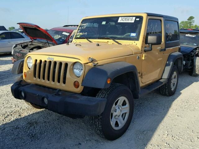 1C4AJWAG4DL674849 - 2013 JEEP WRANGLER S YELLOW photo 2