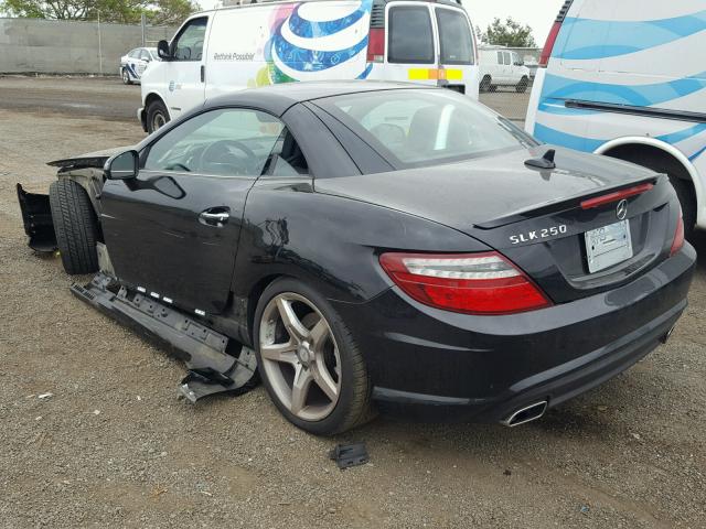 WDDPK4HA3EF079607 - 2014 MERCEDES-BENZ SLK 250 BLACK photo 3