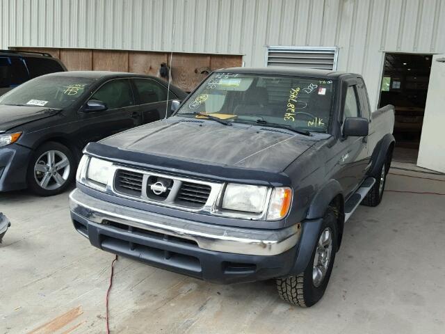 1N6ED26Y9YC432905 - 2000 NISSAN FRONTIER X GRAY photo 2