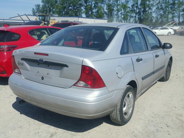 1FAFP33P32W173064 - 2002 FORD FOCUS LX SILVER photo 4