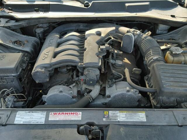 2C3KK53G18H115372 - 2008 CHRYSLER 300 TOURIN GRAY photo 7