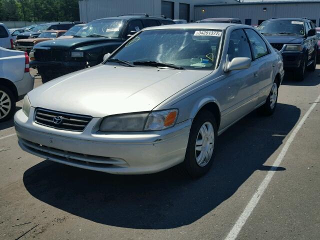 4T1BG22K31U799096 - 2001 TOYOTA CAMRY SILVER photo 2