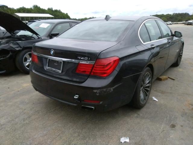 WBAKA4C50CC613479 - 2012 BMW 740 I GRAY photo 4