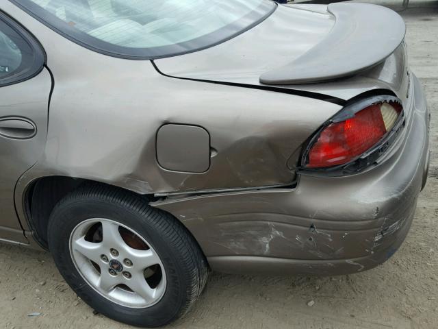 1G2WK52J52F169829 - 2002 PONTIAC GRAND PRIX TAN photo 9