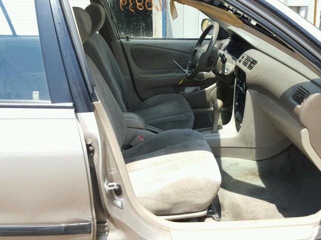 1Y1SK52882Z416732 - 2002 CHEVROLET GEO PRIZM 金色 照片 5