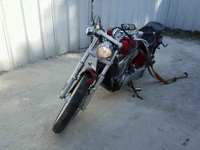 JH2SC6706AK001384 - 2010 HONDA VT1300 CS BURGUNDY photo 2