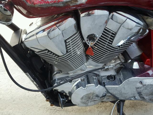 JH2SC6706AK001384 - 2010 HONDA VT1300 CS BURGUNDY photo 7
