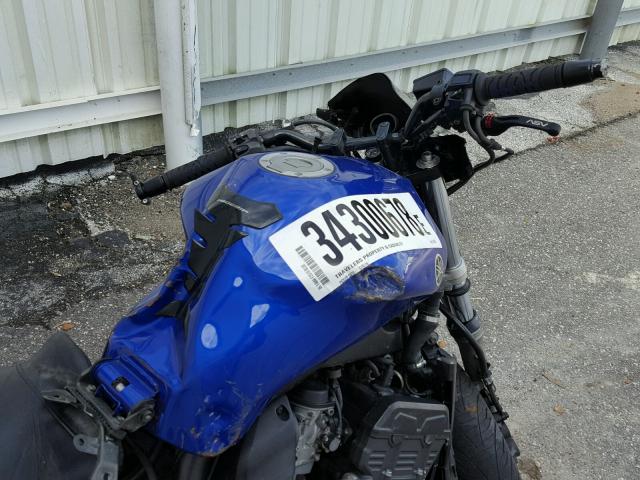 JYARN07E75A010077 - 2005 YAMAHA FZS10 BLUE photo 5