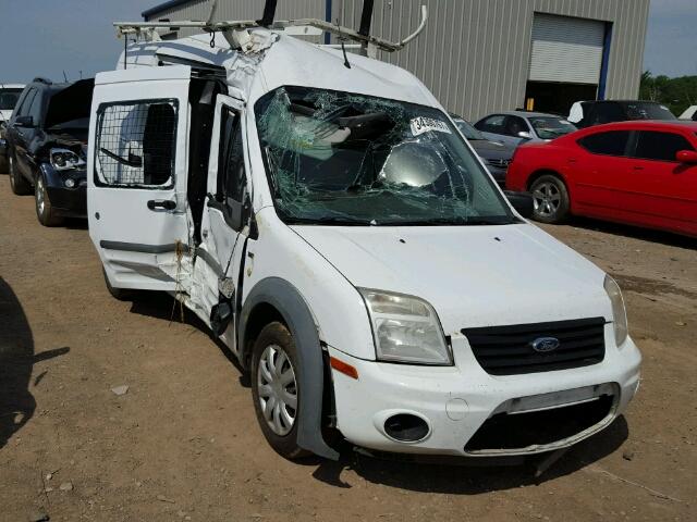 NM0LS7BN9AT039563 - 2010 FORD TRANSIT CO WHITE photo 1