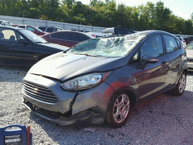 3FADP4EJXEM142775 - 2014 FORD FIESTA SE GRAY photo 2