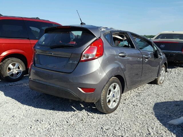 3FADP4EJXEM142775 - 2014 FORD FIESTA SE GRAY photo 4