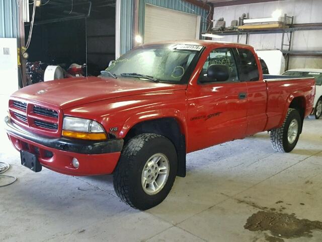 1B7GG23Y5VS282252 - 1997 DODGE DAKOTA RED photo 2