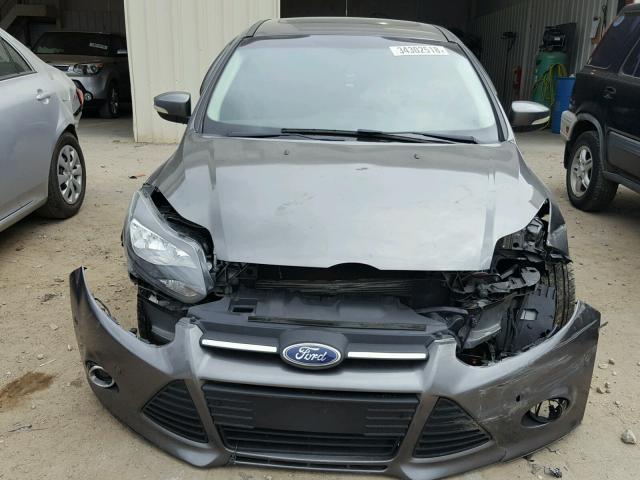 1FADP3N21DL379464 - 2013 FORD FOCUS TITA GRAY photo 9