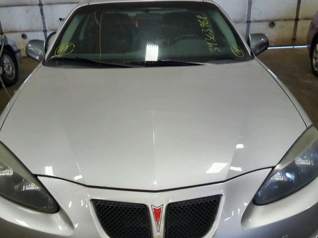2G2WP552461260447 - 2006 PONTIAC GRAND PRIX ვერცხლისფერი ფოტო 7