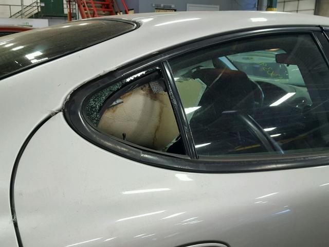 2G2WP552461260447 - 2006 PONTIAC GRAND PRIX ვერცხლისფერი ფოტო 9