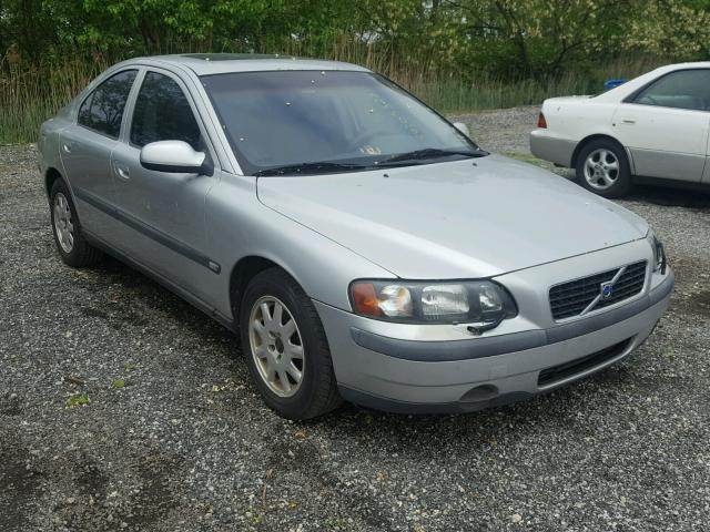 YV1RS61N712005159 - 2001 VOLVO S60 SILVER photo 1