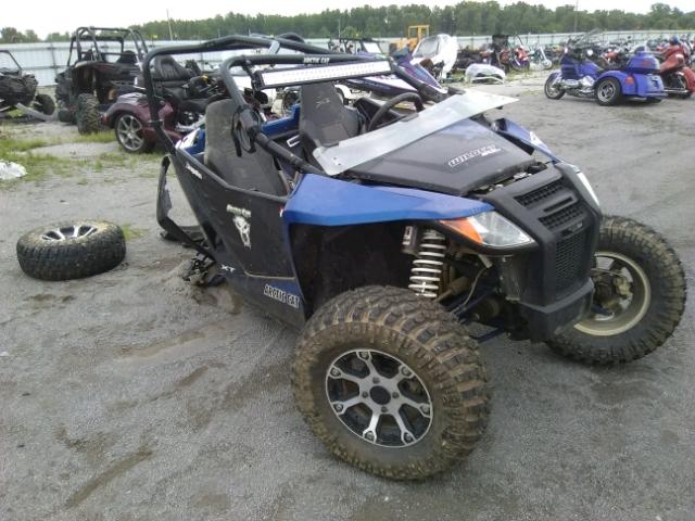 4UF15MPV5FT308795 - 2015 ARCTIC CAT WILDCAT BLUE photo 1