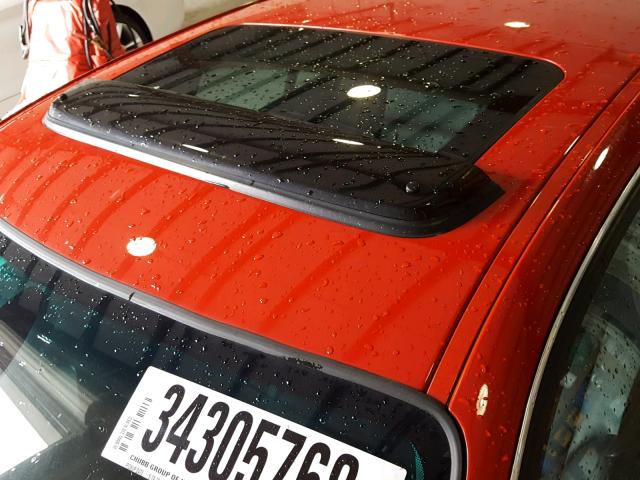 WBAEW53415PG12125 - 2005 BMW 330 XI RED photo 9