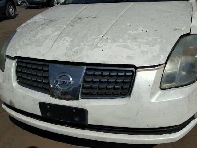 1N4BA41E84C853084 - 2004 NISSAN MAXIMA SE WHITE photo 10