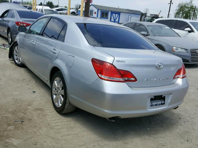 4T1BK36B67U186803 - 2007 TOYOTA AVALON XL SILVER photo 3