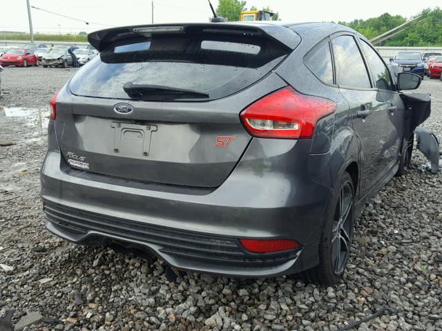 1FADP3L95GL233878 - 2016 FORD FOCUS ST CHARCOAL photo 4