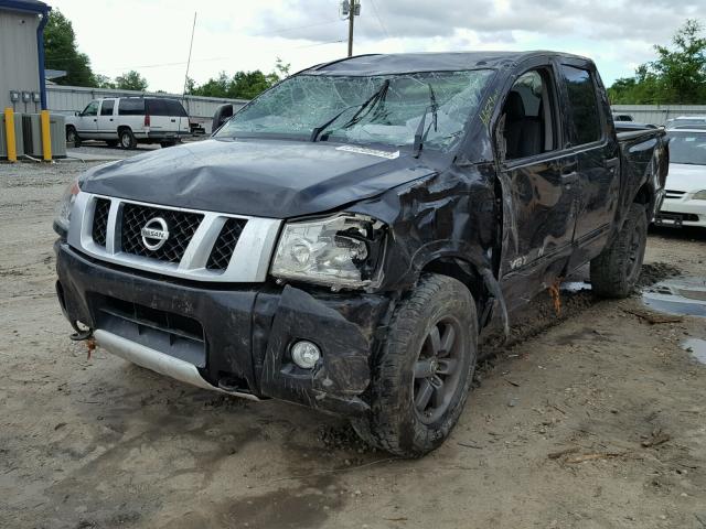 1N6BA0EC3DN308827 - 2013 NISSAN TITAN S BLACK photo 2