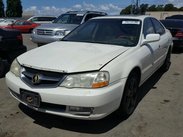 19UUA56822A049627 - 2002 ACURA 3.2TL TYPE WHITE photo 2