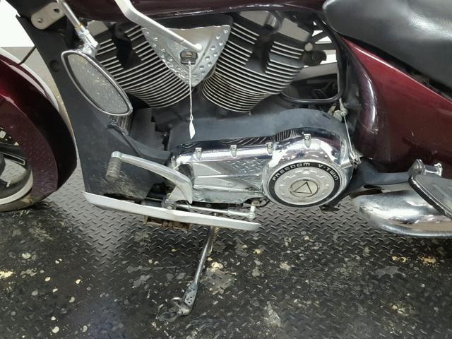 5VPDB36D3A3003211 - 2010 VICTORY MOTORCYCLES CROSS COUN Granate foto 6