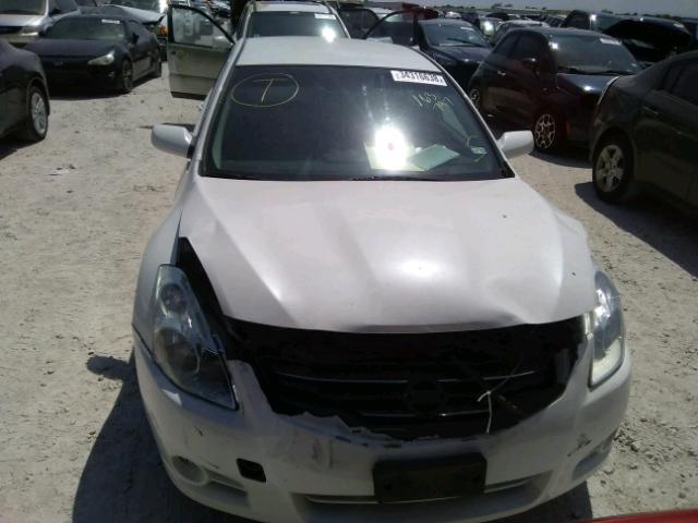 1N4AL2AP3AC163797 - 2010 NISSAN ALTIMA BAS WHITE photo 9