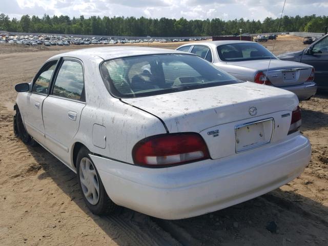 1YVGF22C1W5731915 - 1998 MAZDA 626 DX WHITE photo 3