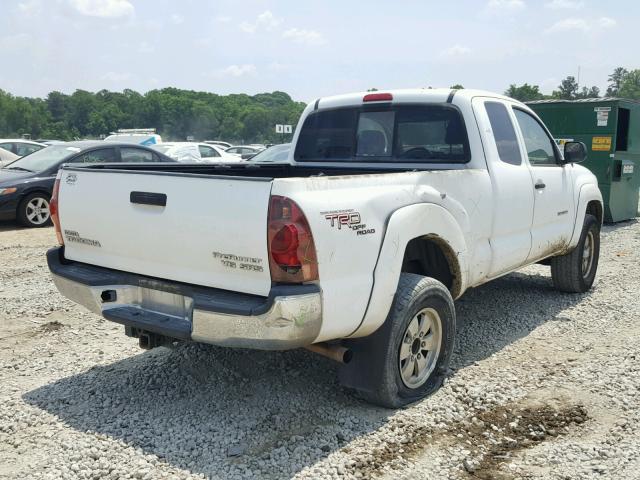 5TETU62N25Z034638 - 2005 TOYOTA TACOMA PRE WHITE photo 4