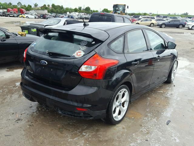 1FADP3L94EL410272 - 2014 FORD FOCUS ST BLACK photo 4