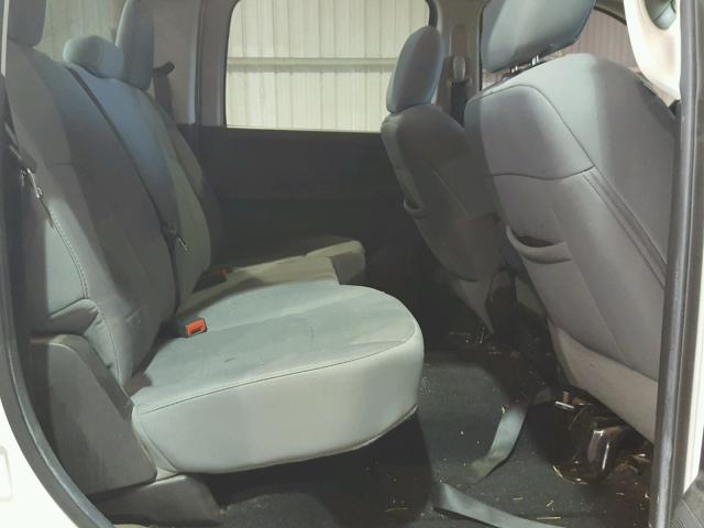 3C6UR5CL4DG609921 - 2013 RAM 2500 ST WHITE photo 6