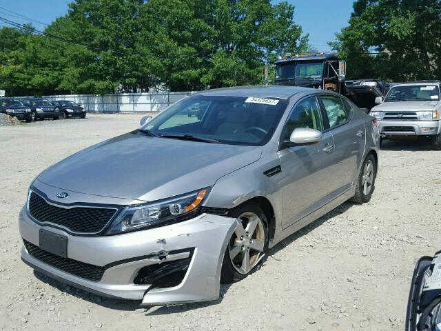 5XXGM4A77EG330231 - 2014 KIA OPTIMA SILVER photo 2