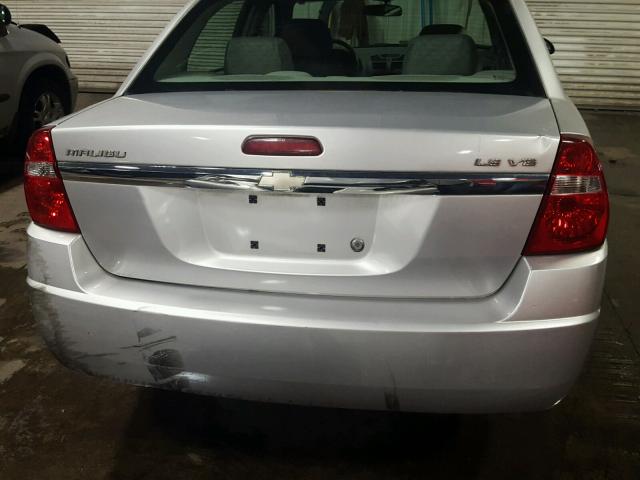1G1ZT54824F114797 - 2004 CHEVROLET MALIBU LS SILVER photo 9