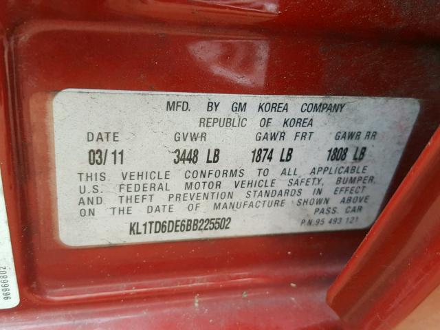 KL1TD6DE6BB225502 - 2011 CHEVROLET AVEO LS RED photo 10