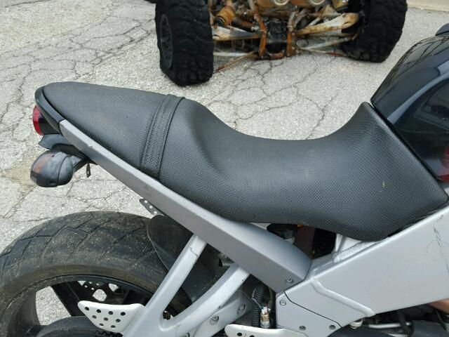 4MZKX02D763202275 - 2006 BUELL XB9SX WORL BLACK photo 6